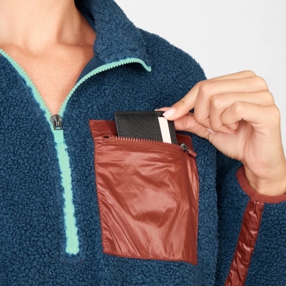 Fabletics Larisa Fleece Pullover - Blue Nova/Multi/Java/Blue Bell/Tapioca - M - Picture 4 of 16